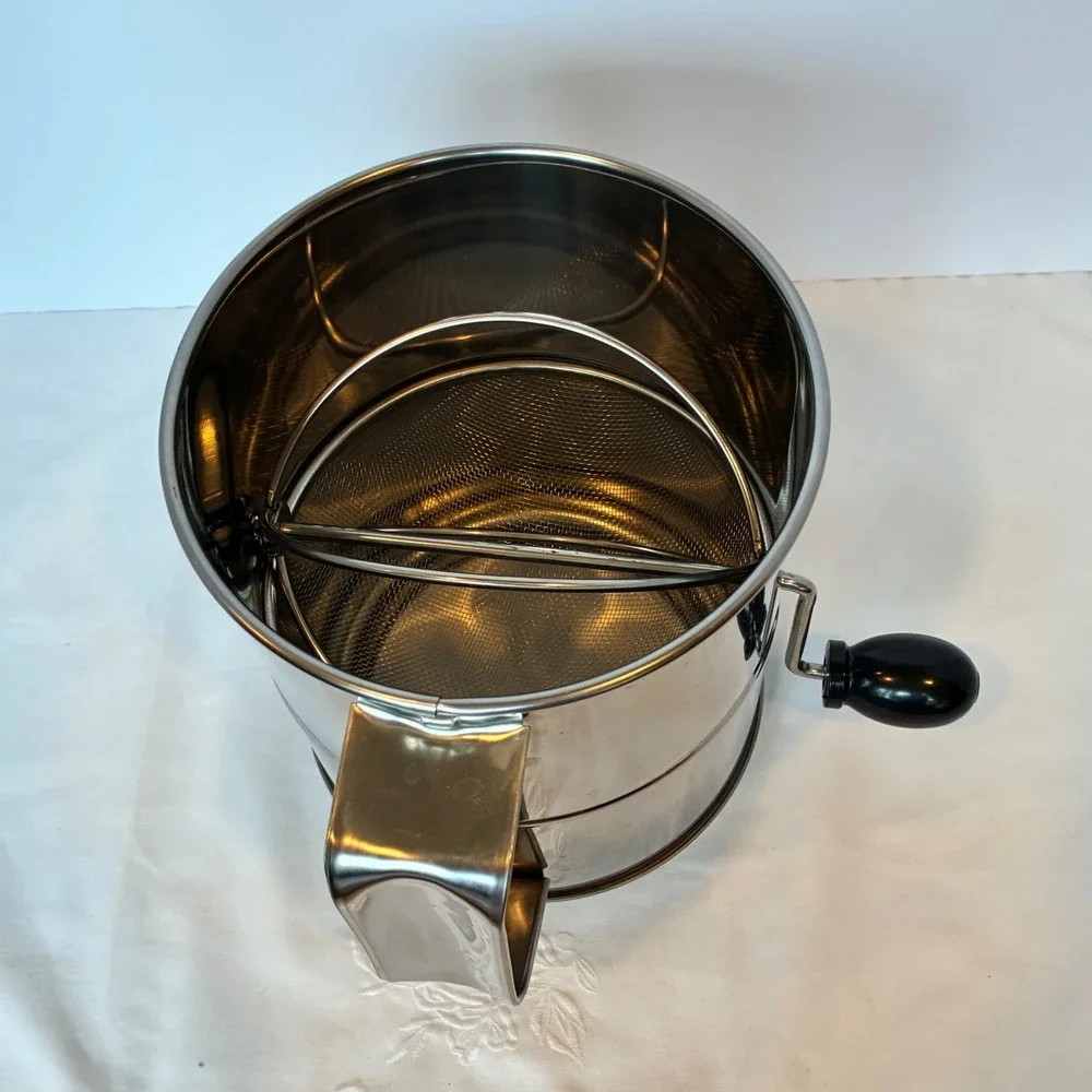 Flour Sifter Stainless Steel 8 Cup Hand Crank Baking Pastry Chef Large Capacity